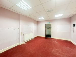 Photo 27- click for photo gallery